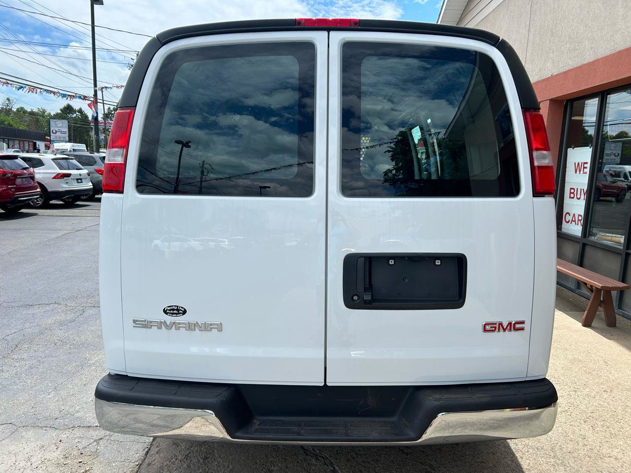 Used 2025 GMC Savana 2500 w/ Driver Convenience Package RWD image 4