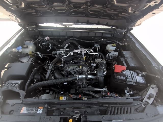 Used 2025 Ford Bronco Big Bend image 35