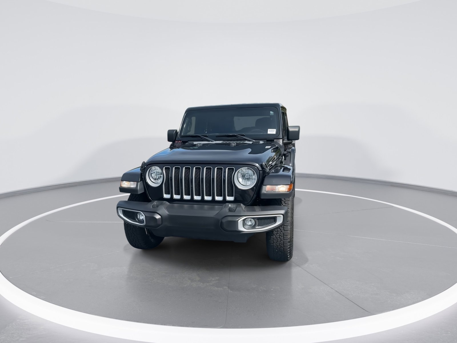 Used 2022 Jeep Wrangler Unlimited Sahara AWD/4WD image 3