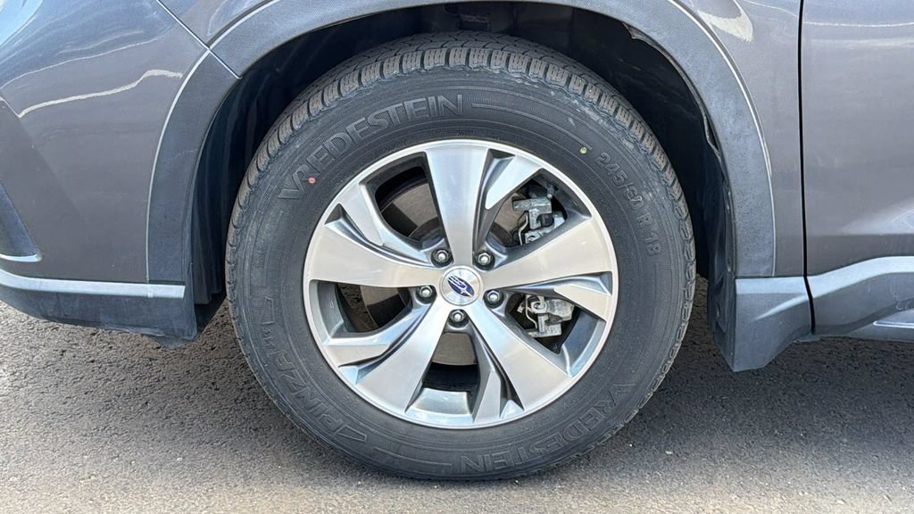 Used 2021 Subaru Ascent Premium w/ Convenience Package AWD/4WD image 9
