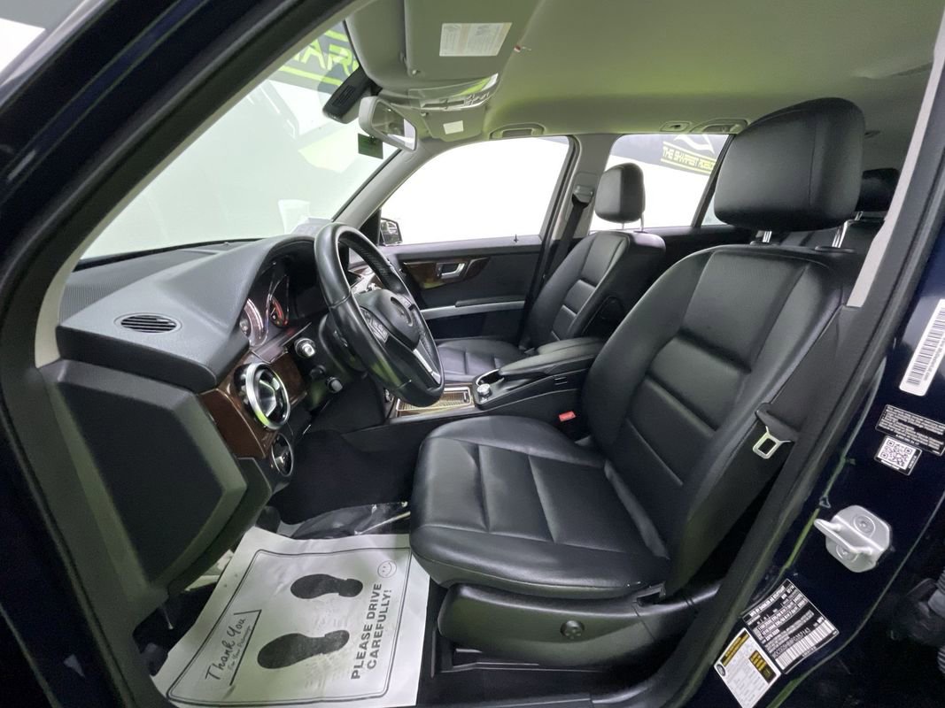 Used 2015 Mercedes-Benz GLK 350 2WD image 16