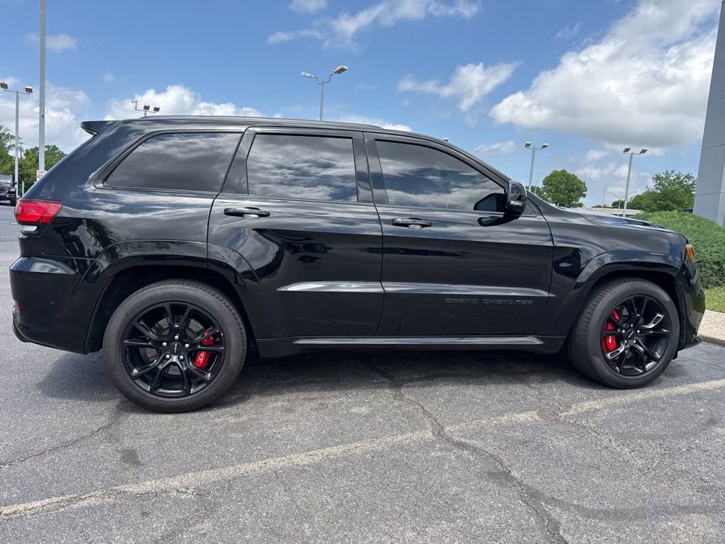 Used 2021 Jeep Grand Cherokee SRT w/ Trailer Tow Group IV AWD/4WD image 20