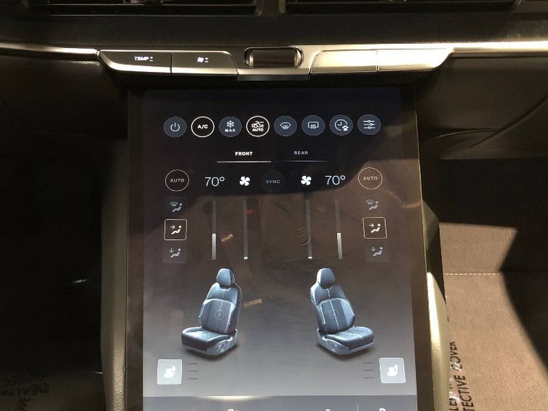 Used 2024 Lucid Air Pure image 32