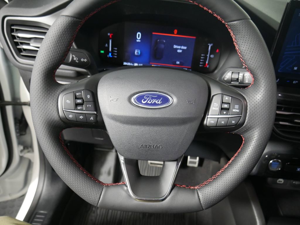 Used 2024 Ford Escape ST-Line w/ Tech Pack #1 image 13