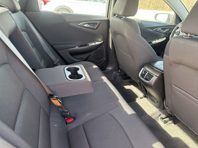 Used 2025 Chevrolet Malibu LT image 16
