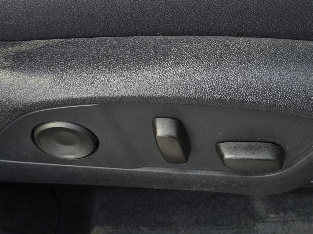 Certified 2025 Chevrolet Traverse RS w/ LPO, Floor Liner Package image 14