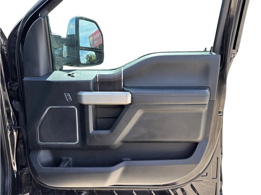 Used 2020 Ford F350 Lariat w/ Lariat Ultimate Package AWD/4WD image 49