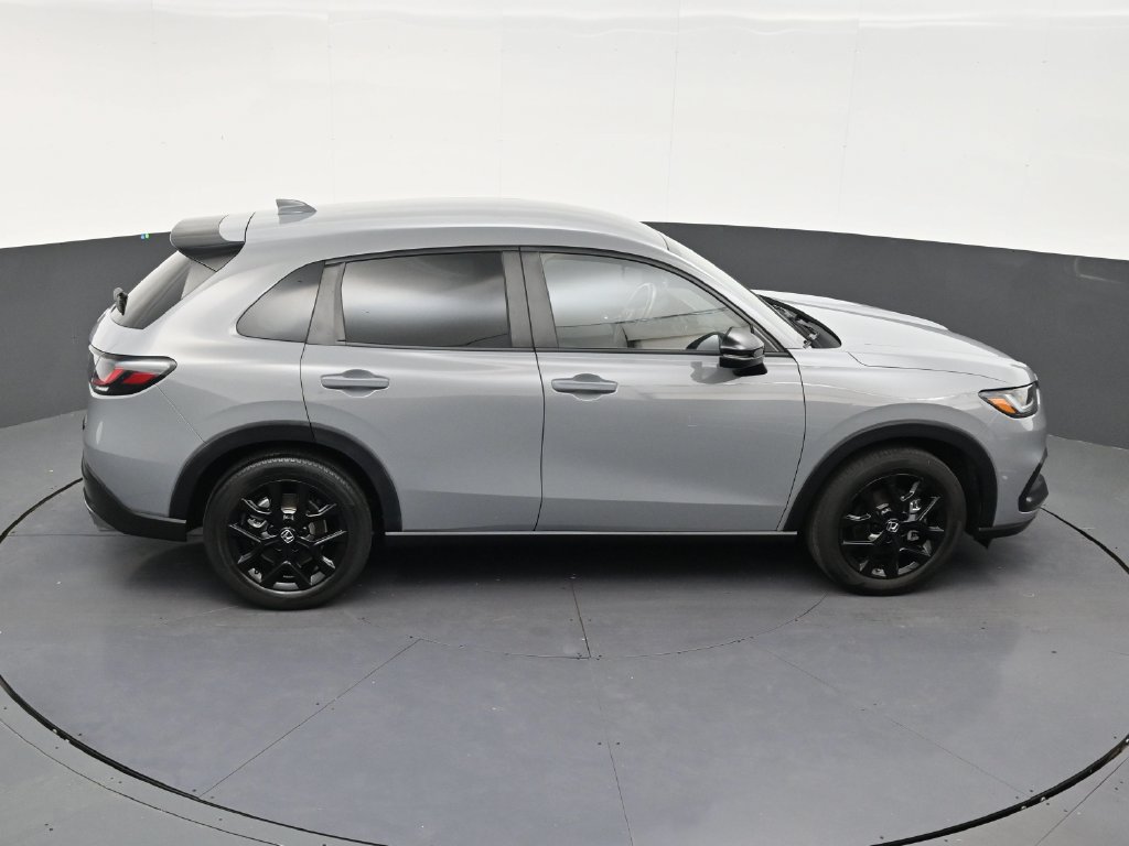 Used 2024 Honda HR-V Sport image 17
