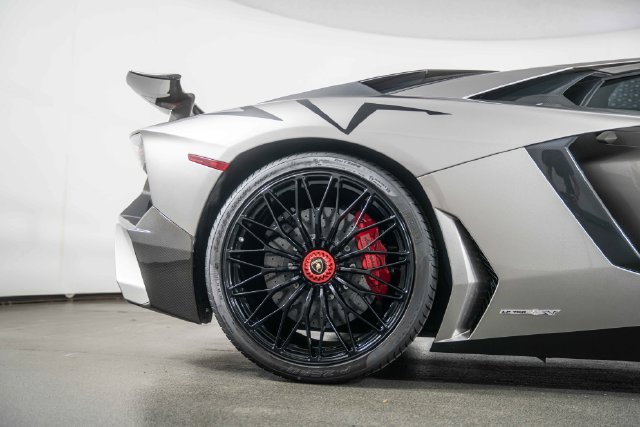 Used 2016 Lamborghini Aventador LP 750-4 AWD/4WD image 10