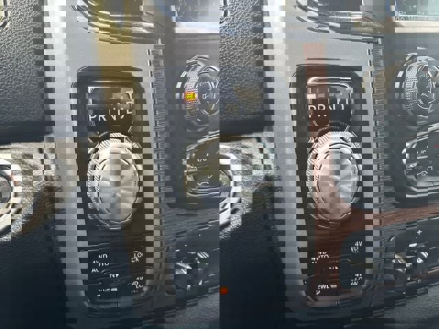 Used 2016 RAM 1500 Laramie w/ Convenience Group image 21