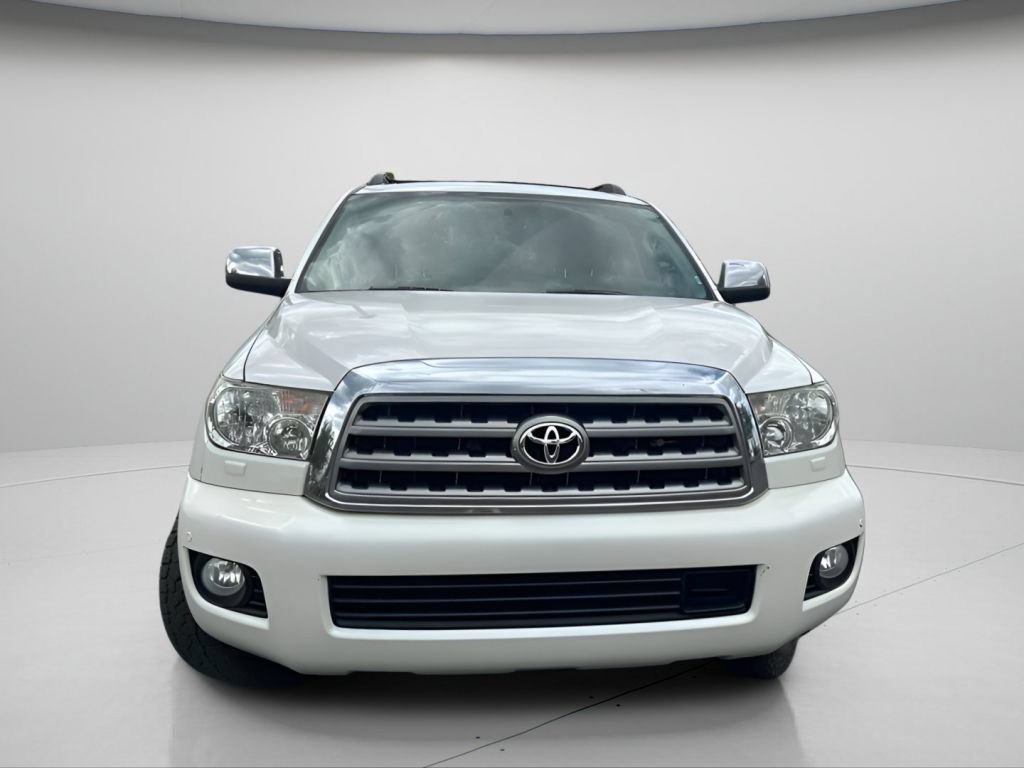 Used 2016 Toyota Sequoia Platinum AWD/4WD image 3