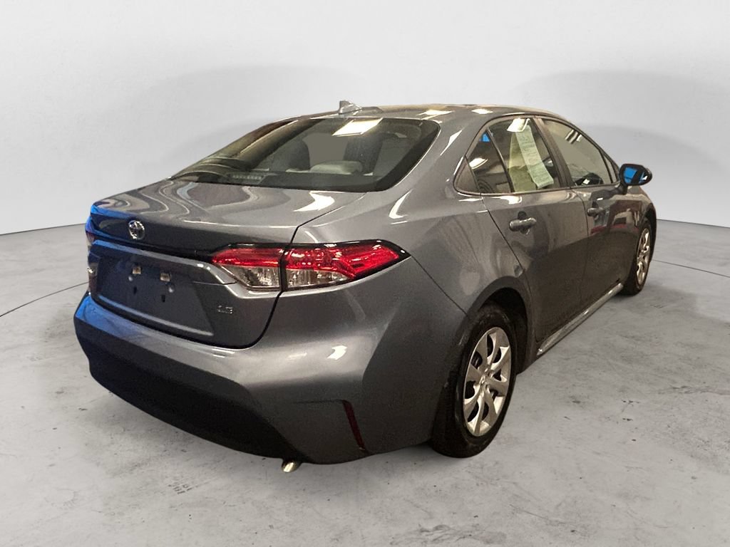 Certified 2024 Toyota Corolla LE FWD image 5