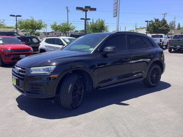Used 2020 Audi Q5 2.0T Premium w/ Titanium Sport Package AWD/4WD image 5