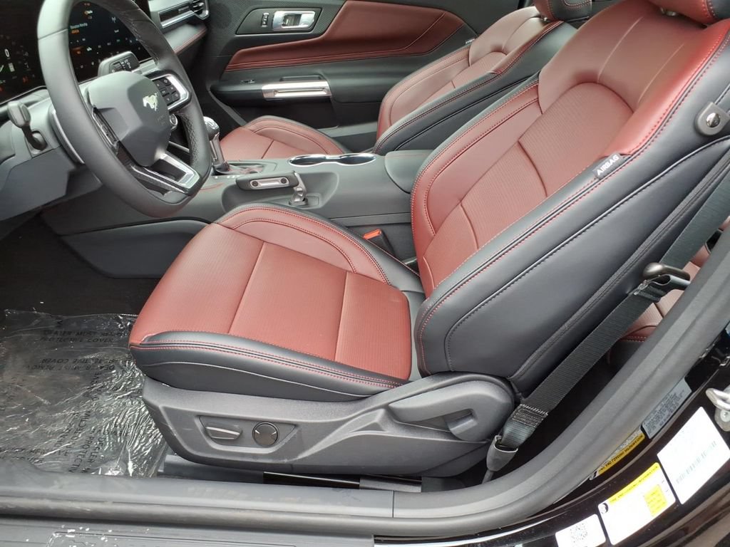 New 2026 Ford Mustang GT Premium w/ GT Performance Package RWD image 12