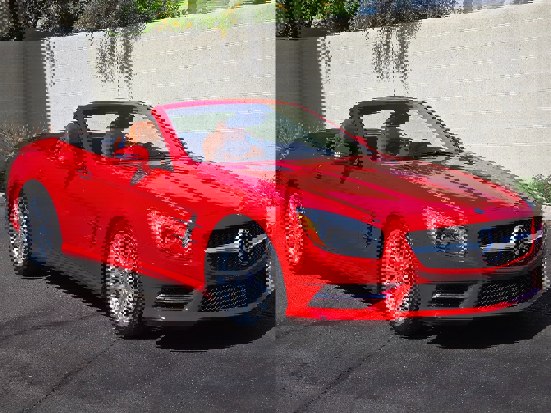 Used 2014 Mercedes-Benz SL 550 image 3