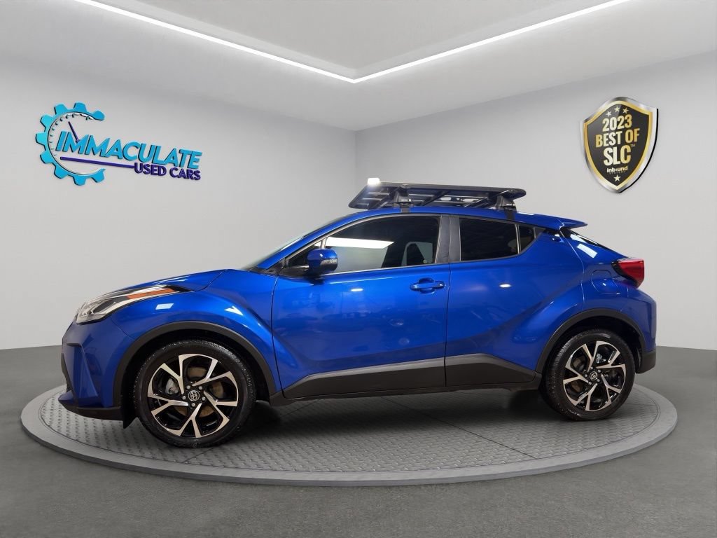 Used 2020 Toyota C-HR XLE FWD image 2