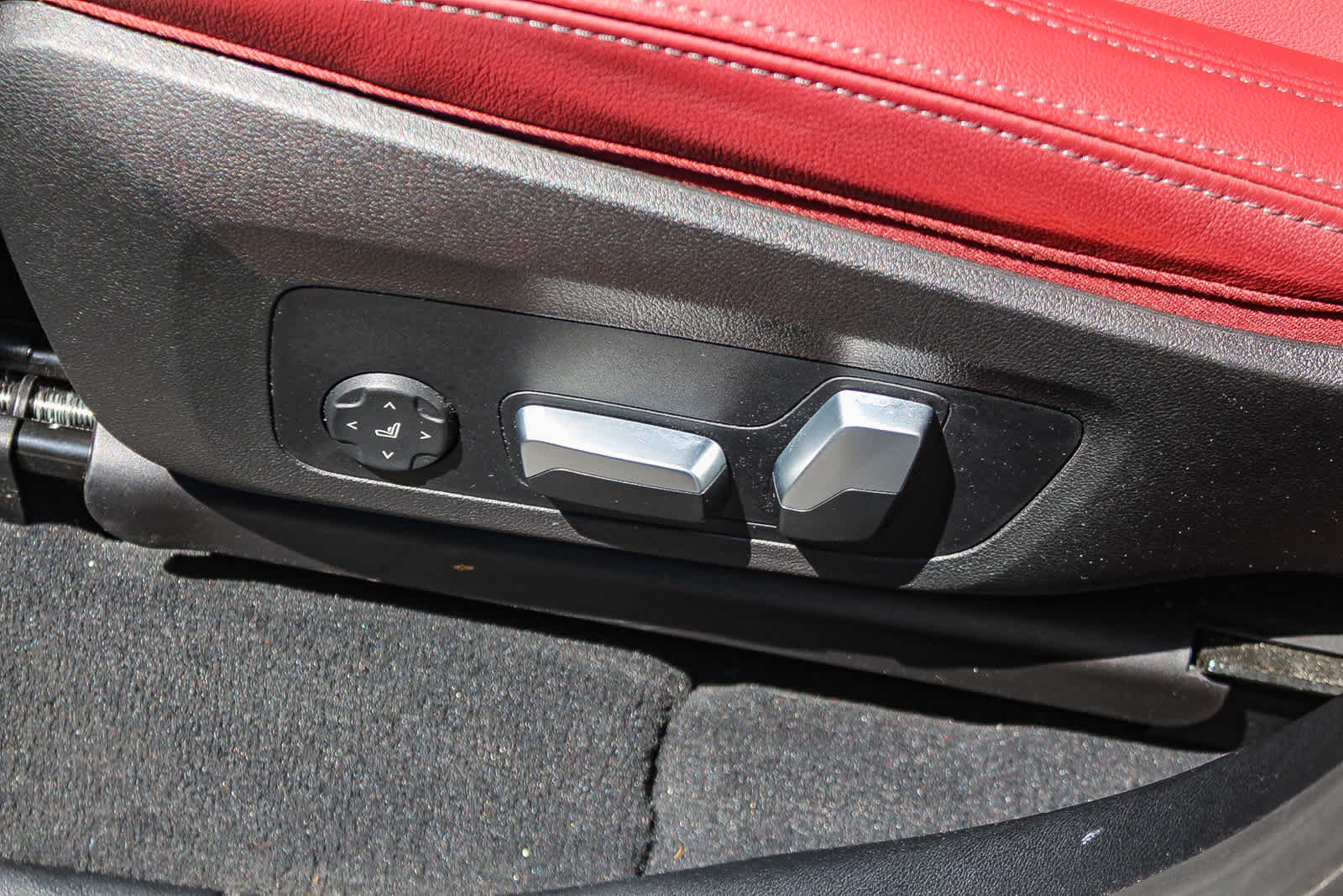 Used 2023 BMW X3 sDrive30i w/ Premium Package RWD image 21