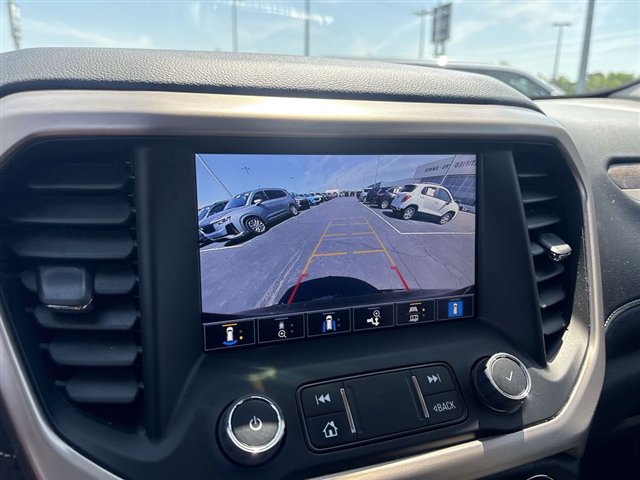 Certified 2023 GMC Acadia Denali w/ Denali Technology Package AWD/4WD image 15