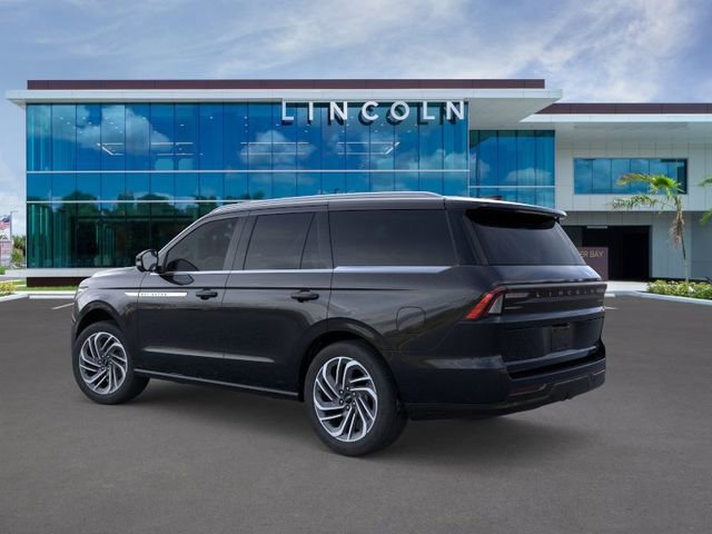 New 2025 Lincoln Navigator Reserve AWD/4WD image 4