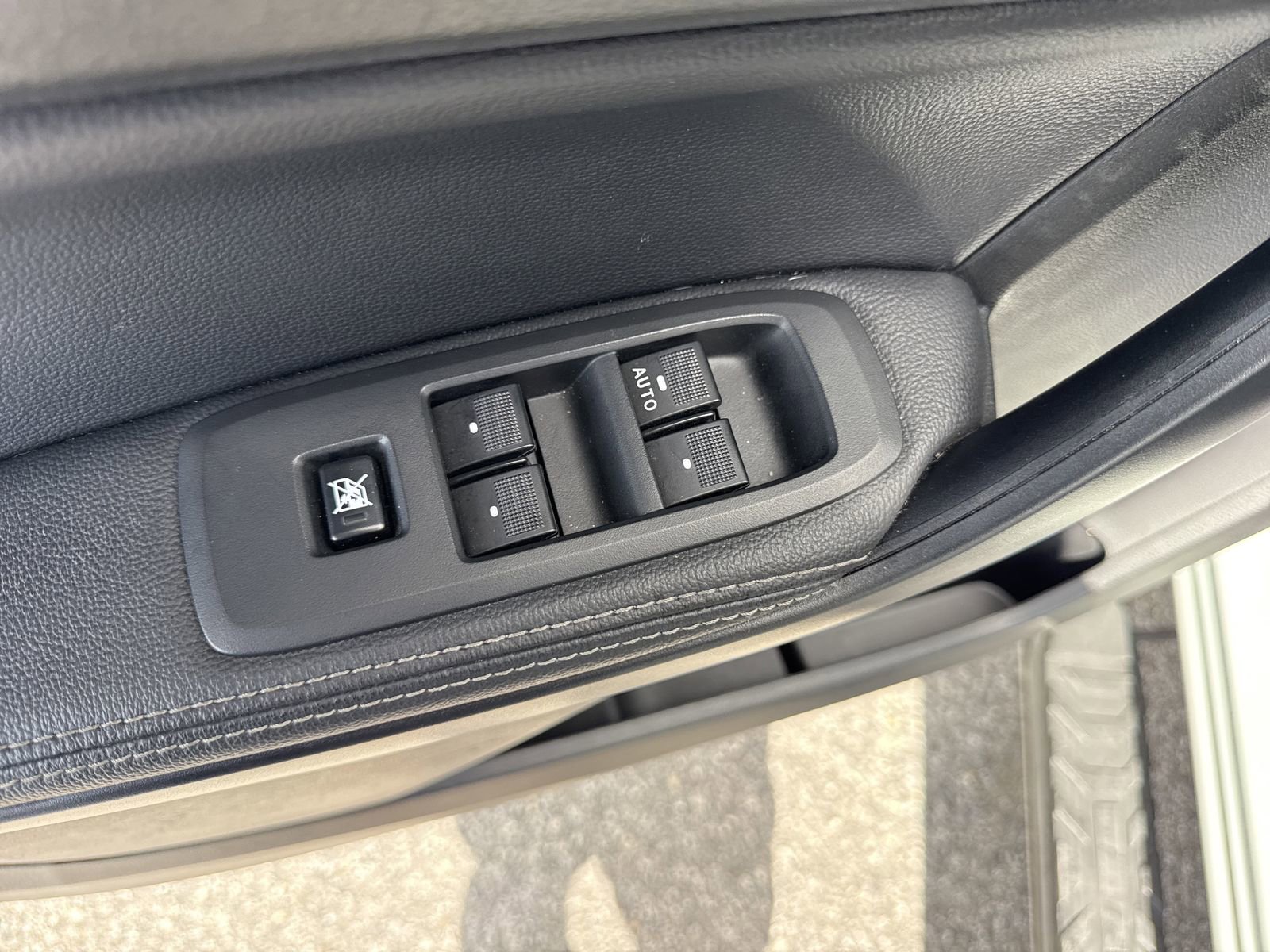 Used 2022 Ford Ranger Lariat image 14