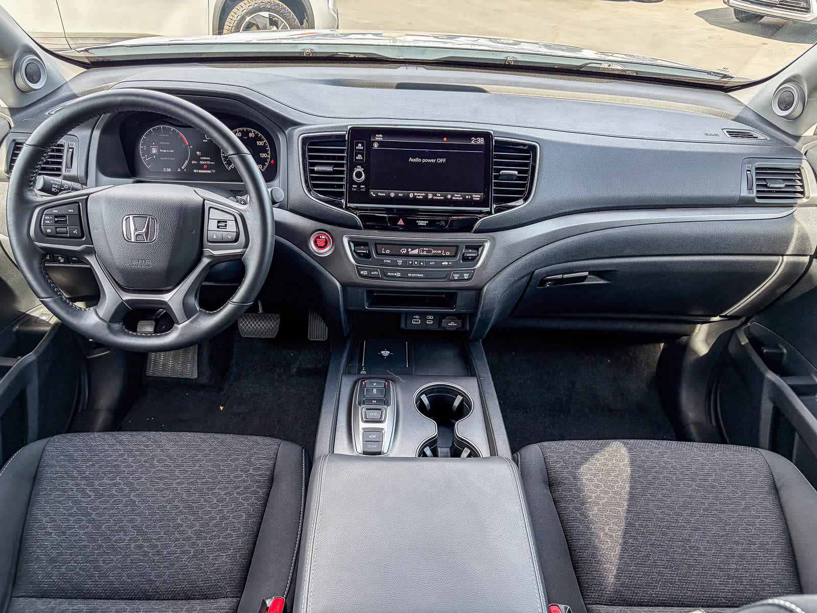 Used 2024 Honda Ridgeline Sport image 11