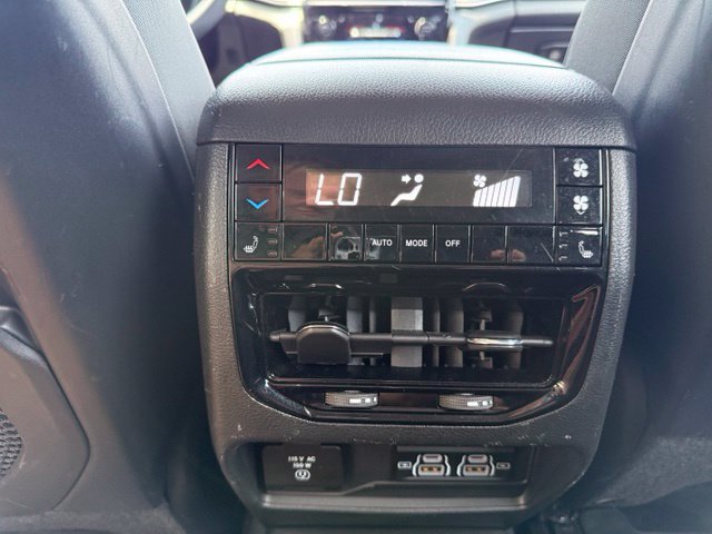 Used 2023 Jeep Grand Cherokee L Limited AWD/4WD image 20