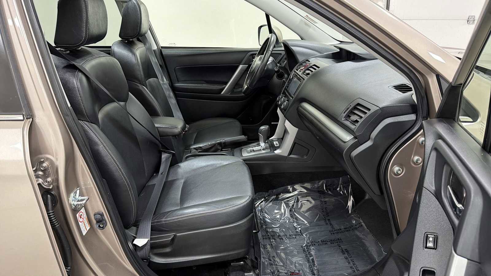 Used 2015 Subaru Forester 2.5i Limited AWD/4WD image 30