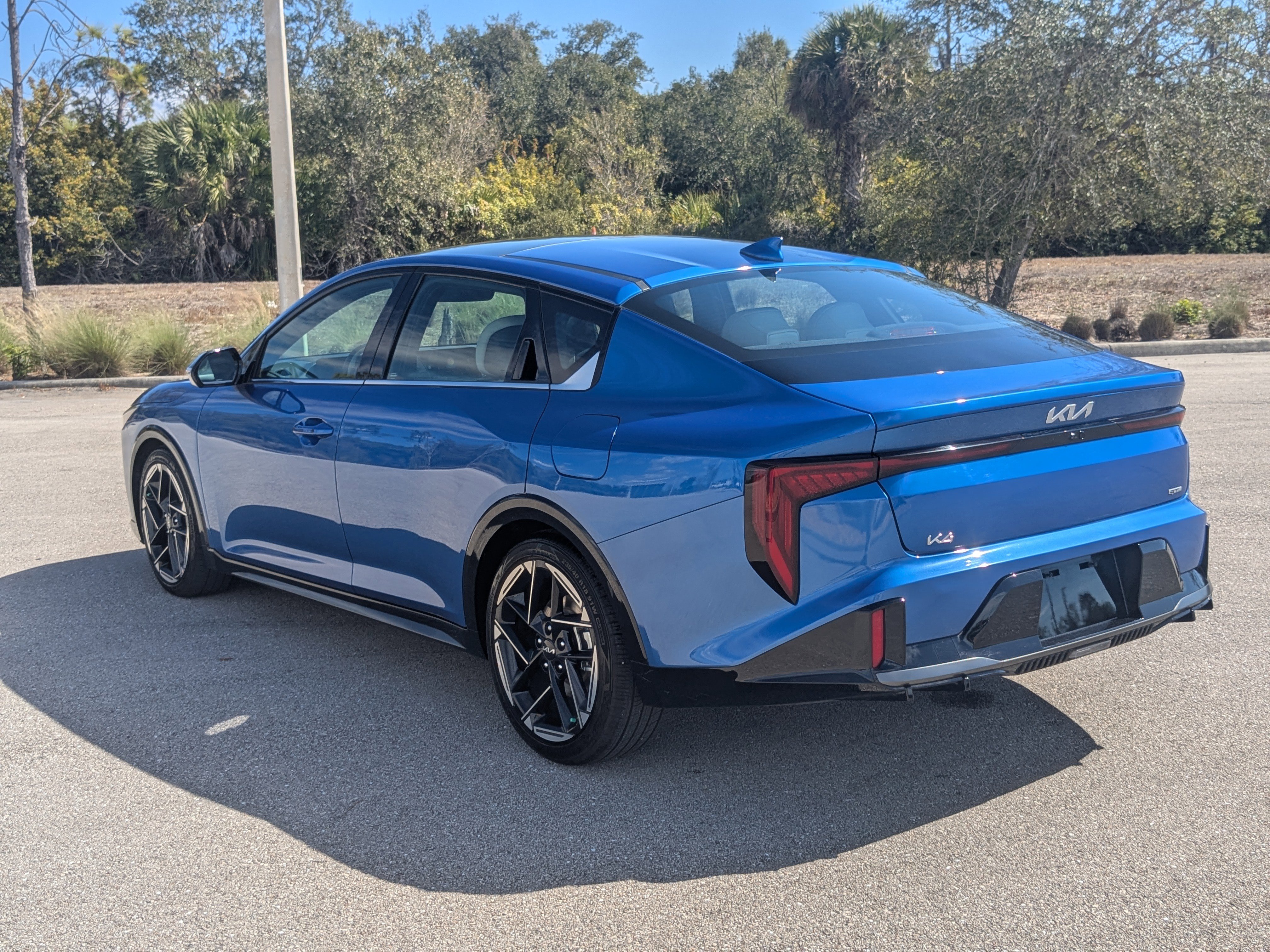 Certified 2025 Kia K4 GT-Line w/ GT-Line Premium Package image 6