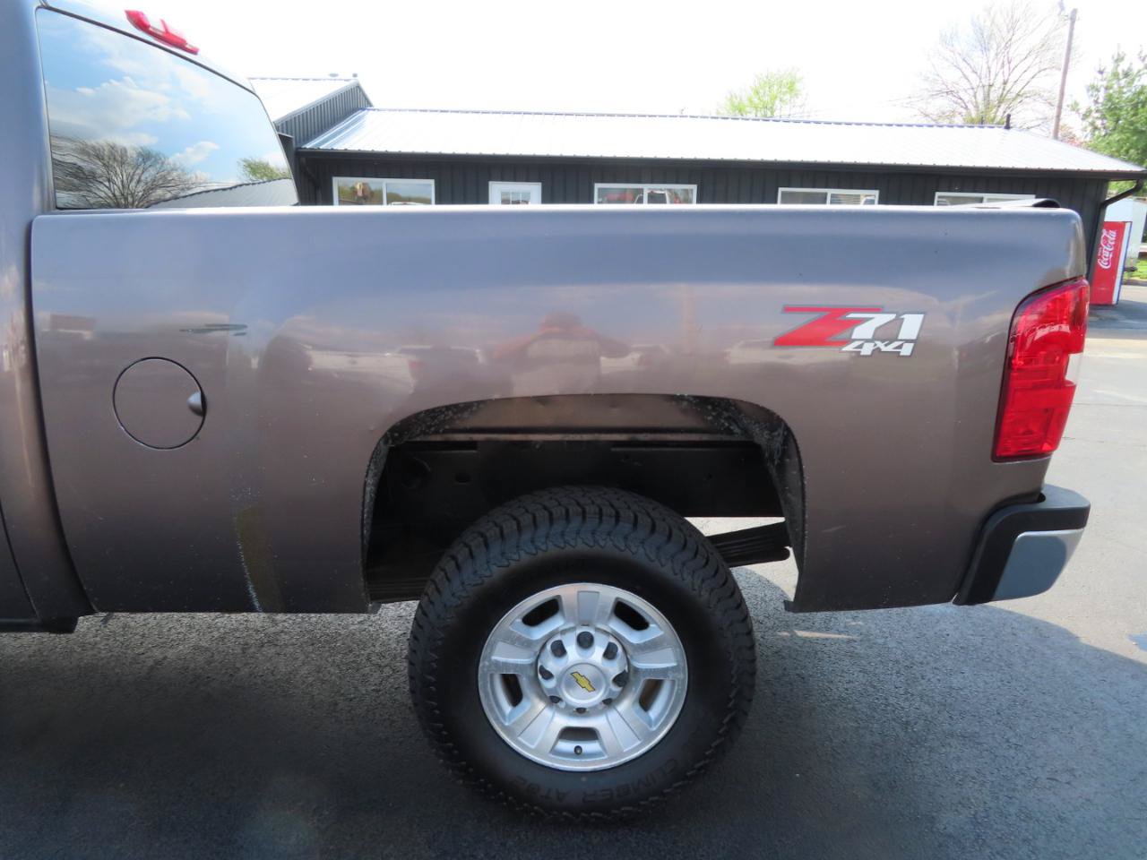 Used 2008 Chevrolet Silverado 2500 LTZ w/ Safety Package AWD/4WD image 16