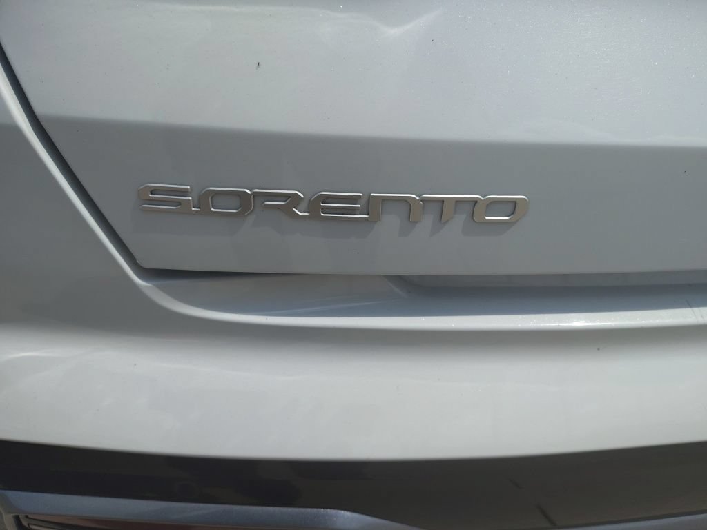 Used 2023 Kia Sorento SX FWD image 10