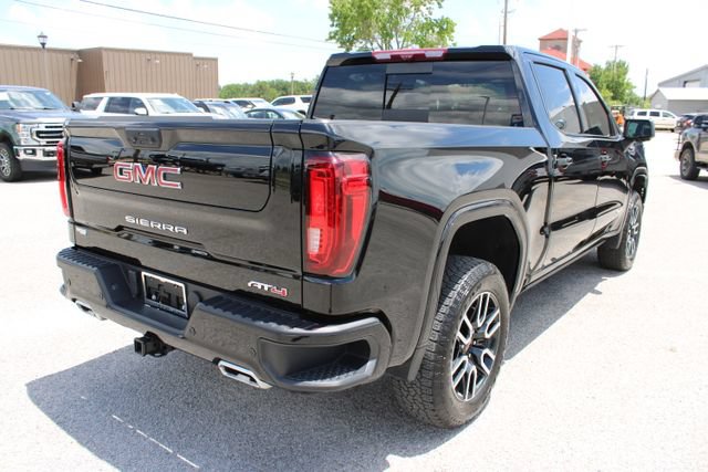 Used 2025 GMC Sierra 1500 AT4 w/ AT4 Premium Package AWD/4WD image 5
