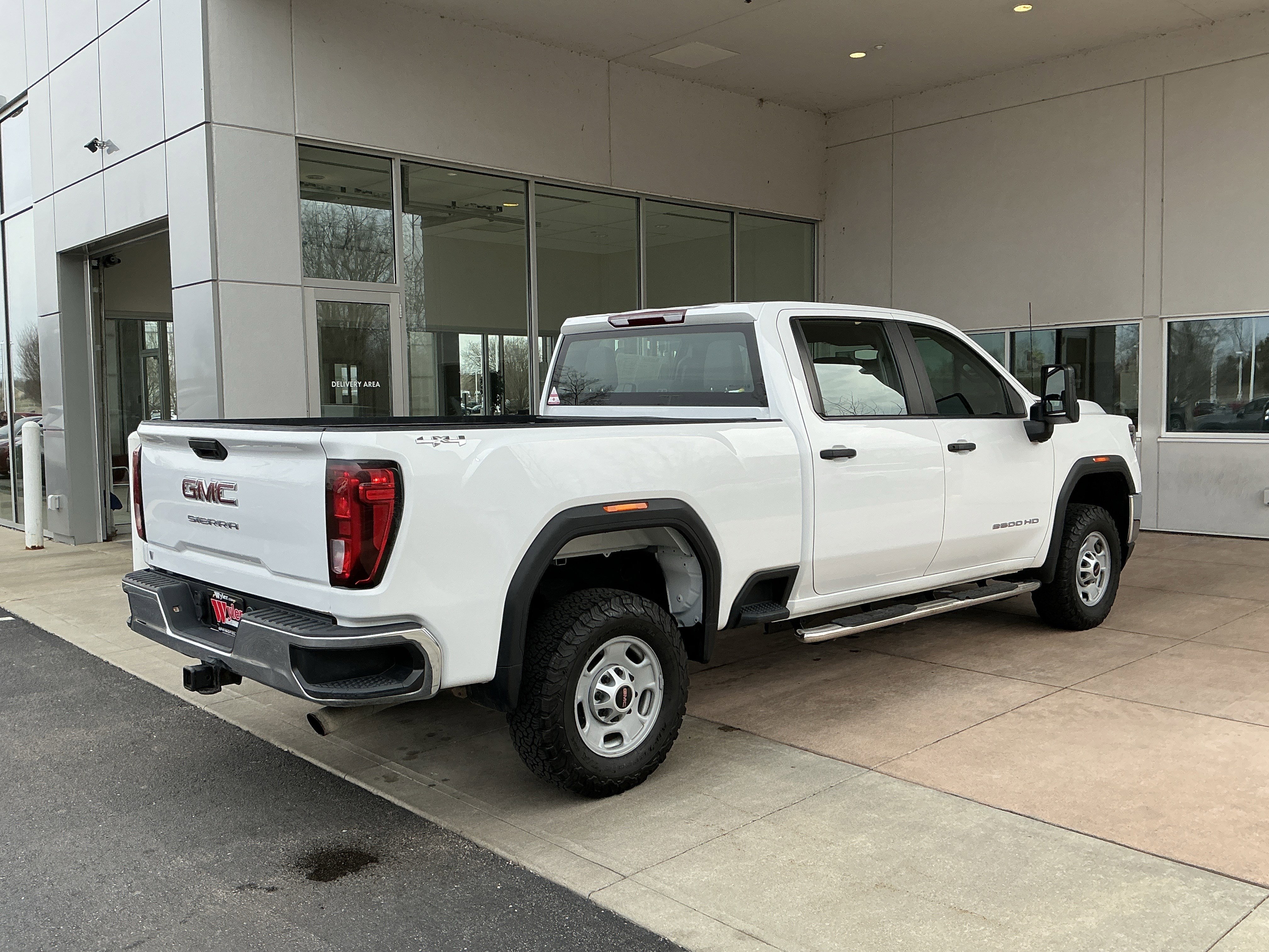Used 2023 GMC Sierra 2500 Pro AWD/4WD image 21