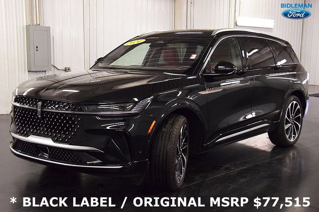 Used 2024 Lincoln Nautilus Black Label image 3