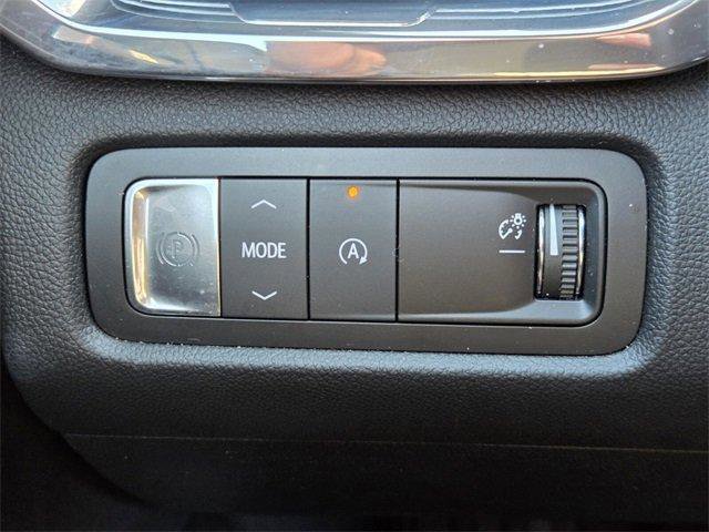 Used 2025 GMC Acadia Elevation image 22