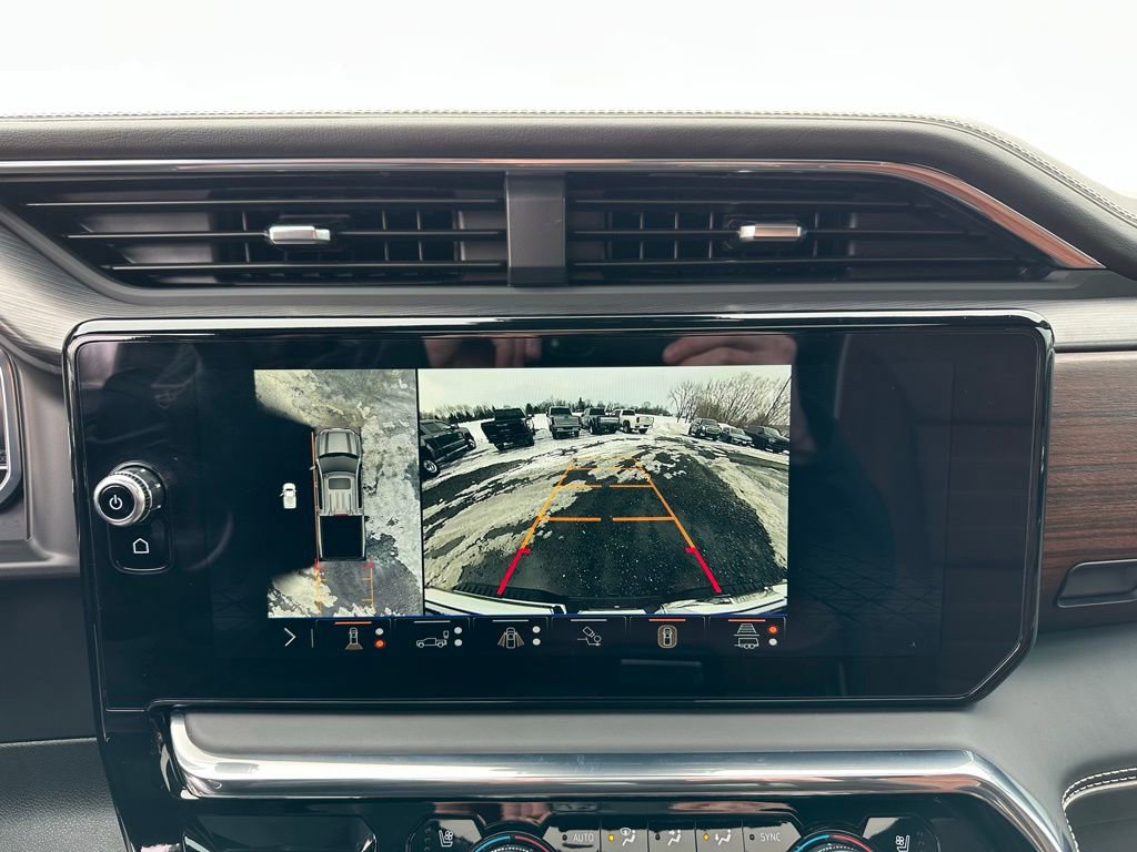Used 2025 GMC Sierra 1500 Denali Ultimate image 4