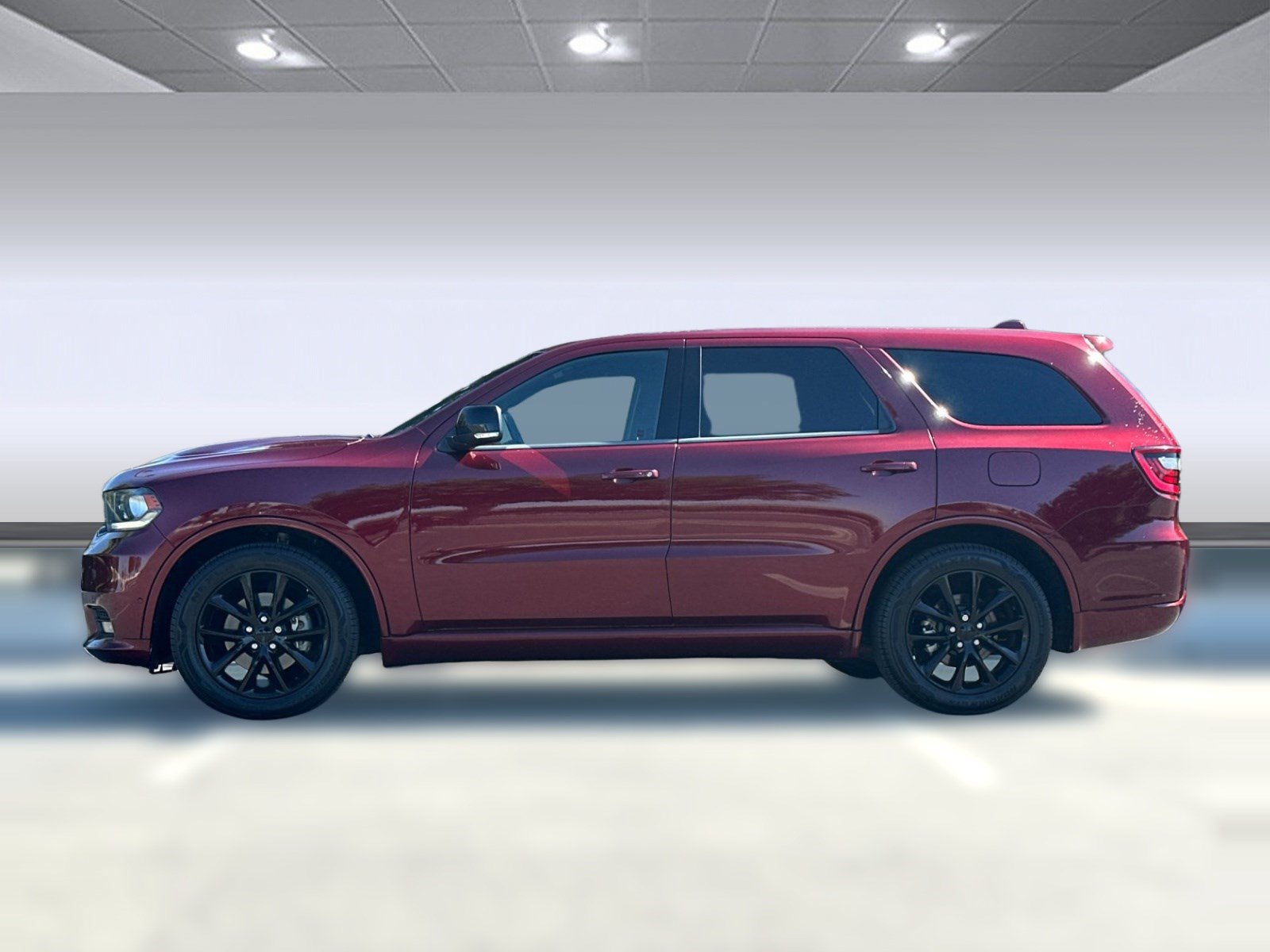 Used 2018 Dodge Durango R/T w/ Blacktop Package RWD image 2