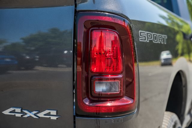 New 2026 RAM 3500 Big Horn AWD/4WD image 8