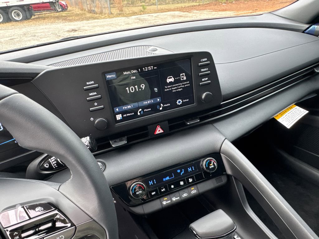 New 2026 Hyundai Elantra Sport image 16