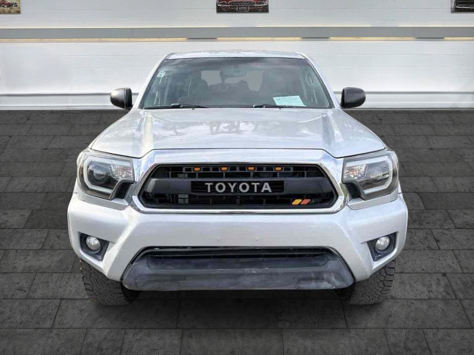 Used 2013 Toyota Tacoma PreRunner w/ TRD Off-Road Pkg RWD image 2