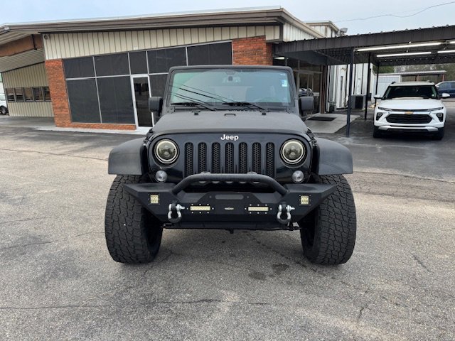 Used 2014 Jeep Wrangler Unlimited Sahara image 3