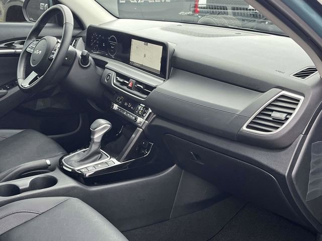 Used 2025 Kia Seltos EX image 25