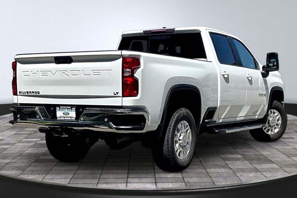 Used 2023 Chevrolet Silverado 2500 LT w/ Convenience Package AWD/4WD image 6