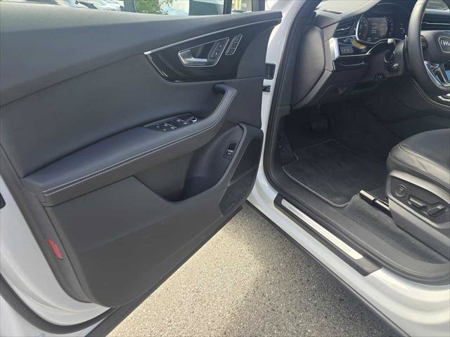 Used 2025 Audi Q7 3.0T Premium Plus AWD/4WD image 24