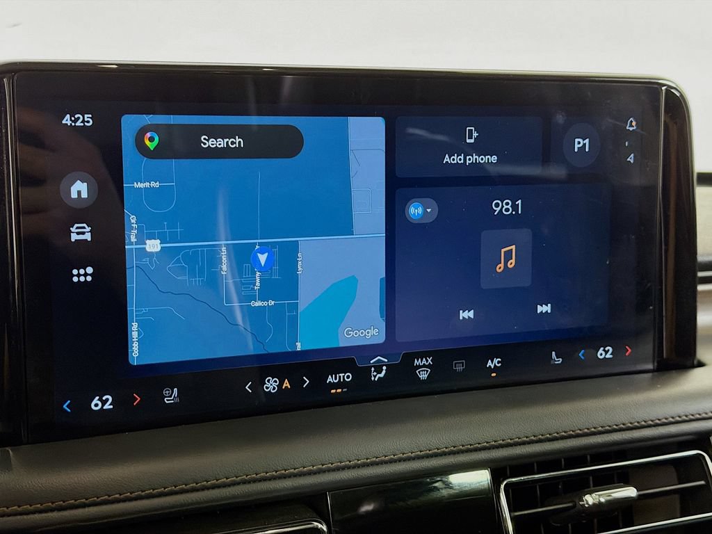 Used 2025 Lincoln Aviator Reserve AWD/4WD image 16