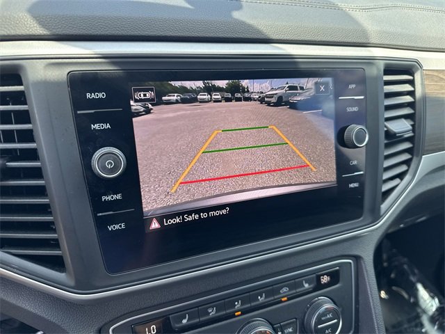 Used 2021 Volkswagen Atlas SE w/ Towing Package image 23