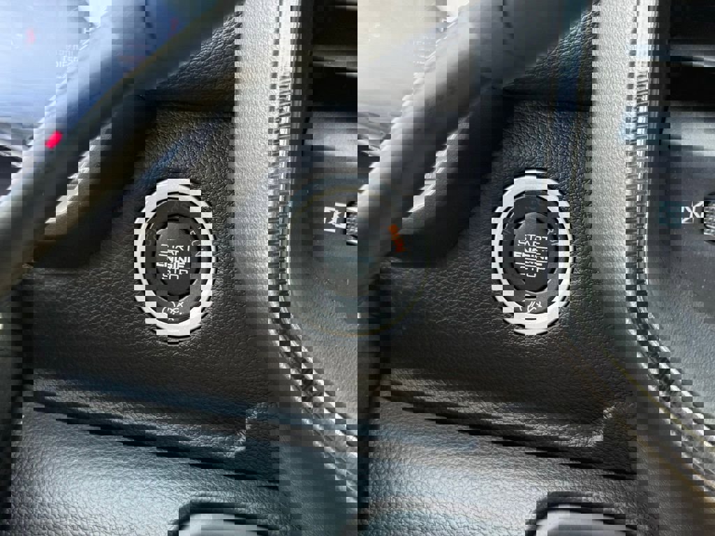 Used 2024 RAM 2500 Rebel image 33