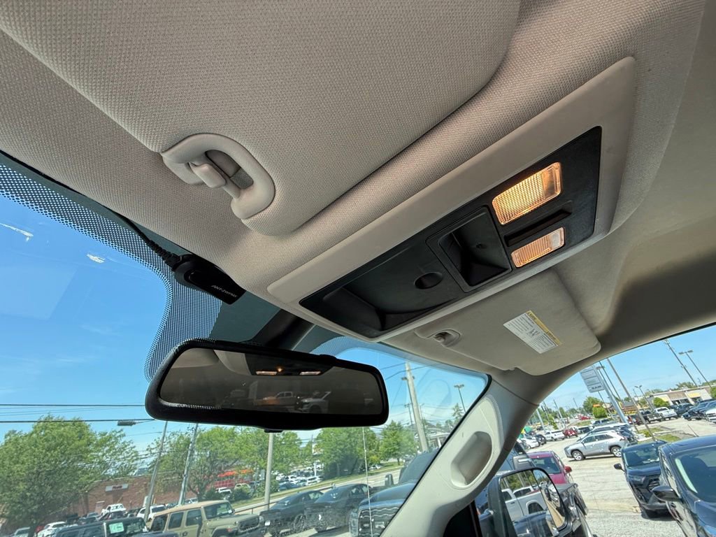 Used 2016 RAM 2500 Tradesman w/ Chrome Appearance Group AWD/4WD image 23