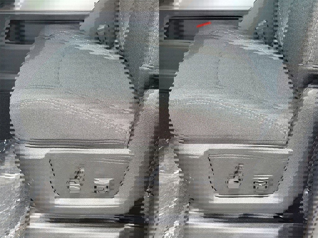 New 2026 RAM 2500 Big Horn image 12