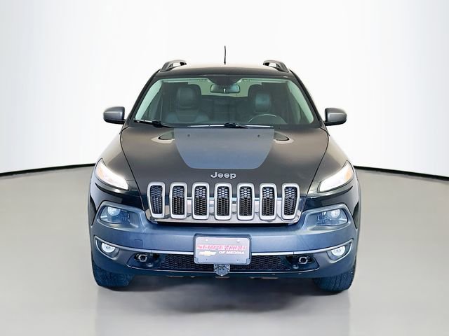 Used 2016 Jeep Cherokee Trailhawk image 4