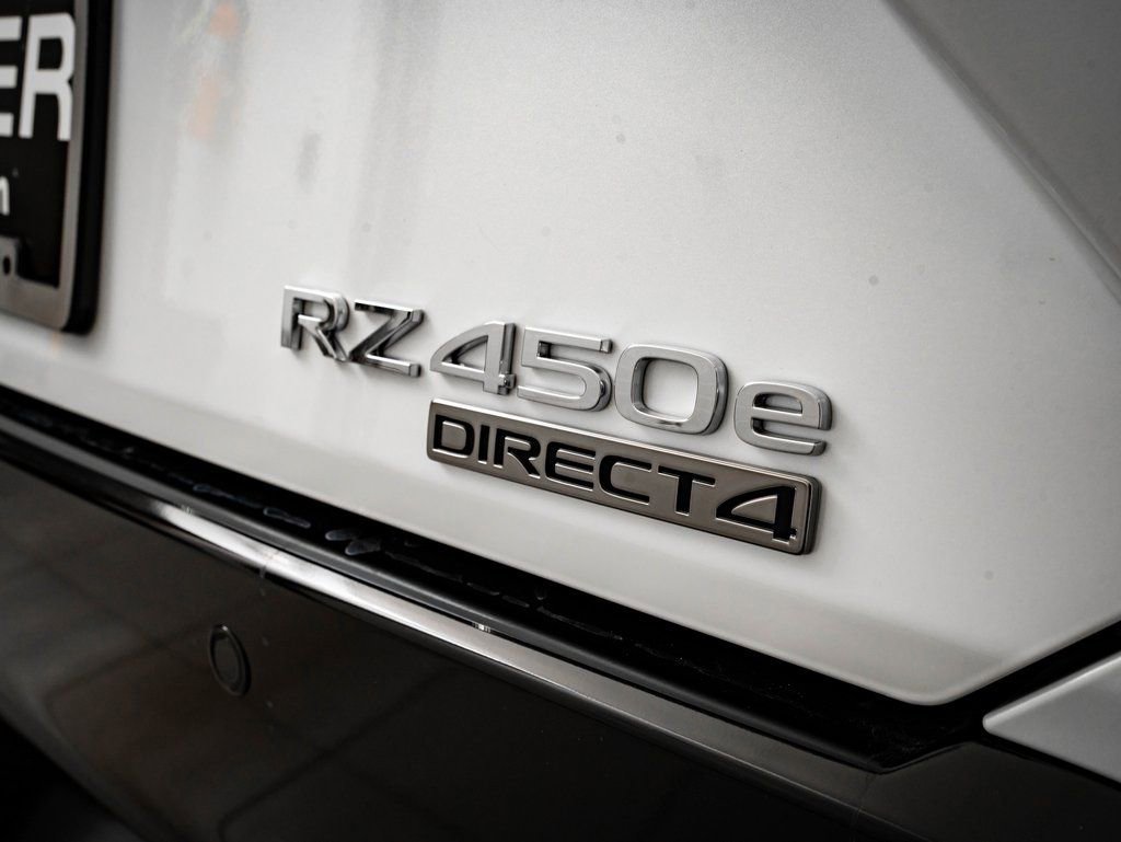 New 2026 Lexus RZ 450e AWD image 9